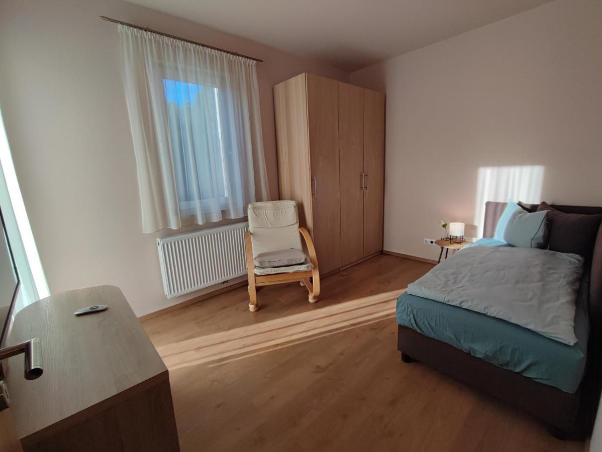 Apartmán White Column House Diosd Exteriér fotografie