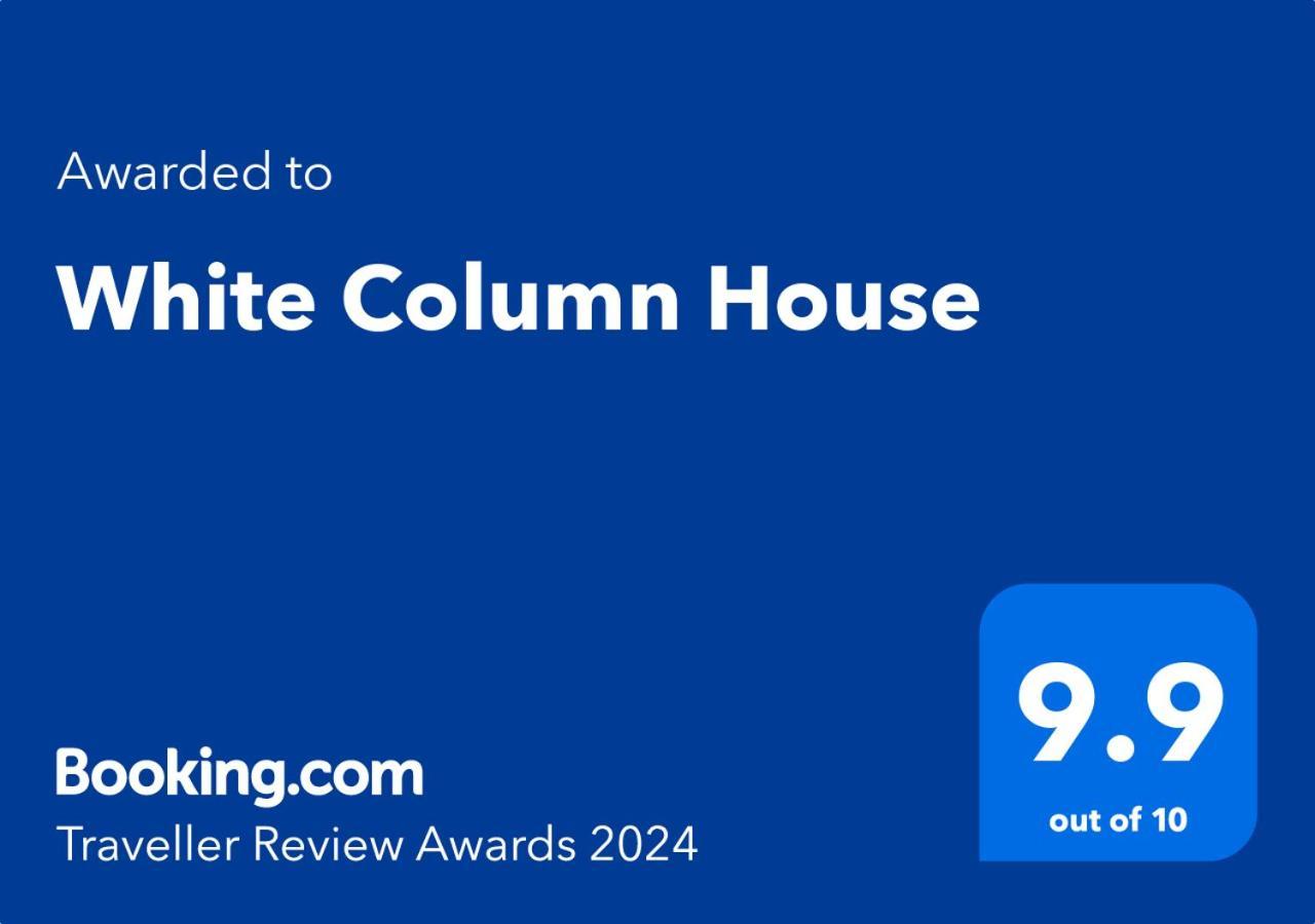 Apartmán White Column House Diosd Exteriér fotografie